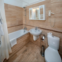 Hotel Charles - Bild 9