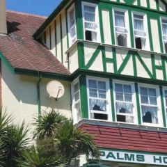 The Palms Hotel thumbnail 1