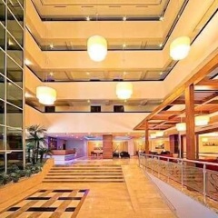 Mom Hotel - Bild 15