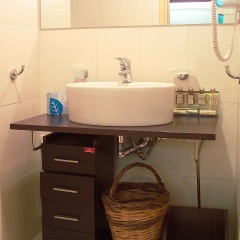 Efplias Hotel Apartments and Suites - Bild 9