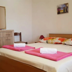 Guesthouse Jenny - Adults Only thumbnail 5