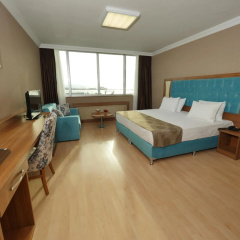 Golden Lounge Hotel - Bild 4