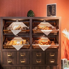The Home Hotel - Bild 12