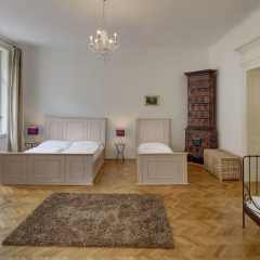 Old Town Square Apartments - Bild 4