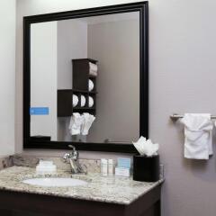 Hampton Inn & Suites Temecula in Temecula, United States of America from 197$, photos, reviews - zenhotels.com bathroom photo 2