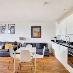 Отель Chic Apartment in Manchester near Old Trafford Великобритания, Солфорд - отзывы, цены и фото номеров - забронировать отель Chic Apartment in Manchester near Old Trafford онлайн фото 7