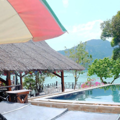 Phi Phi Cozy Seafront Resort - Bild 12