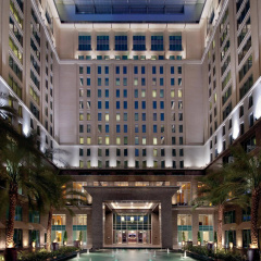 The Ritz-Carlton, Dubai International Financial Centre Hotel thumbnail 2