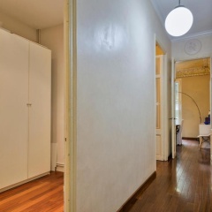 Aribau Apartment thumbnail 16