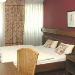 Hotel und Weinstube Römischer Kaiser - Bild 1