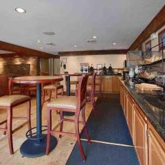 Отель Best Western Inn & Suites Rutland-Killington США, Ратленд - отзывы, цены и фото номеров - забронировать отель Best Western Inn & Suites Rutland-Killington онлайн фото 6