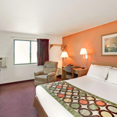 Super 8 by Wyndham Aberdeen East thumbnail 4