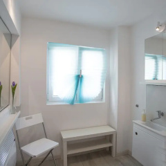Apartment Sunny thumbnail 2