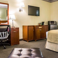 Quality Inn Tampa Airport - Cruise Port