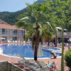 The Blue Lagoon Deluxe Hotel - Bild 7
