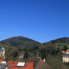 Luxus-Apartment mit wunderschönem Panoramablick - Bild 8