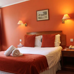 Oriel Hotel thumbnail 6