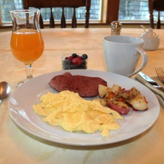 Maria's Creekside B&B thumbnail 4