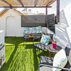 Xiri Beach House thumbnail 4
