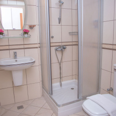 B&B Yüzbaşı Beach Hotel - Bild 10