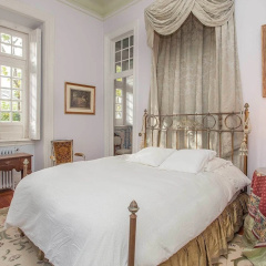 The Romantic Suites & Garden Guest House - Adults Only thumbnail 4