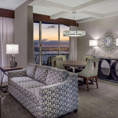 Wyndham San Diego Bayside thumbnail 23
