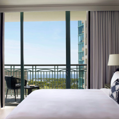 The Ritz-Carlton Coconut Grove, Miami thumbnail 7