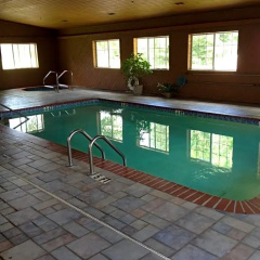 Hunter Lodge thumbnail 4
