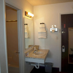 Yellowstone River Inn thumbnail 6