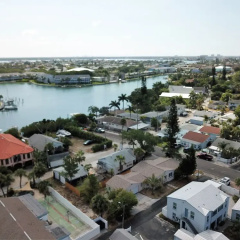 The Bungalows thumbnail 26