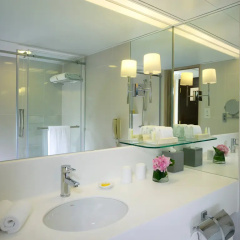 The Royal Pacific Hotel & Towers - Bild 7