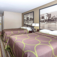 Delavan Inn and Suites thumbnail 17