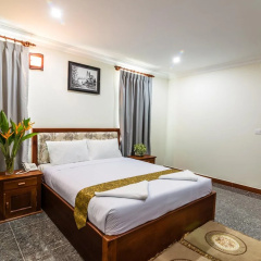 Tan Tower Hotel thumbnail 1