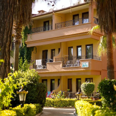 Aleria Belport Beach Hotel - Bild 1
