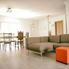 Surfness Lodge thumbnail 2