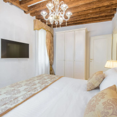 San Teodoro Palace Luxury Apartments - Bild 19
