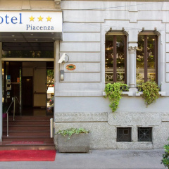 Hotel Piacenza - Bild 1