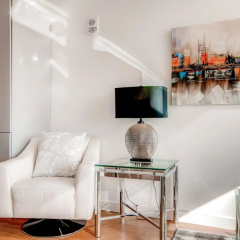 Global Luxury Suites at The Financial District thumbnail 13
