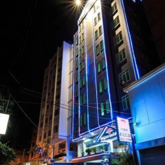 Tan Tower Hotel thumbnail 21