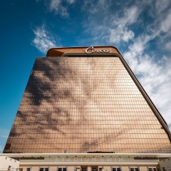 Circa Resort & Casino – Adults Only - Bild 1