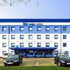 B&B HOTEL Freiburg-West - Bild 1