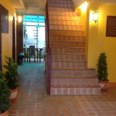 Yellow Tique Hotel thumbnail 11