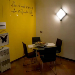 Yellow Butterfly House Holiday thumbnail 1