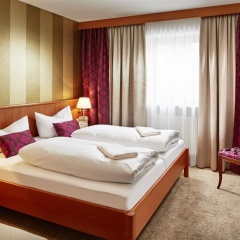 Maximilian Appartements - Bild 1