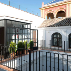 Suites Murillo Catedral - Bild 1