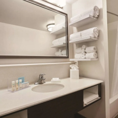 Hampton Inn Brigham City thumbnail 8