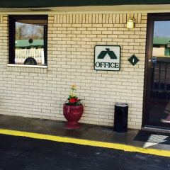 Super Inn and Suites thumbnail 6