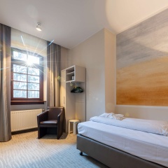 Top Hotel Jagdschloss Niederwald - Bild 3