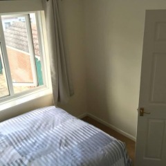 Lovely 3 Bedroom Holiday Home With Free Parking in Fareham, United Kingdom from 142$, photos, reviews - zenhotels.com photo 2