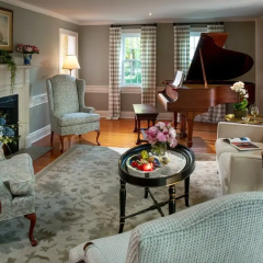 The Inn at Yarmouth Port thumbnail 2